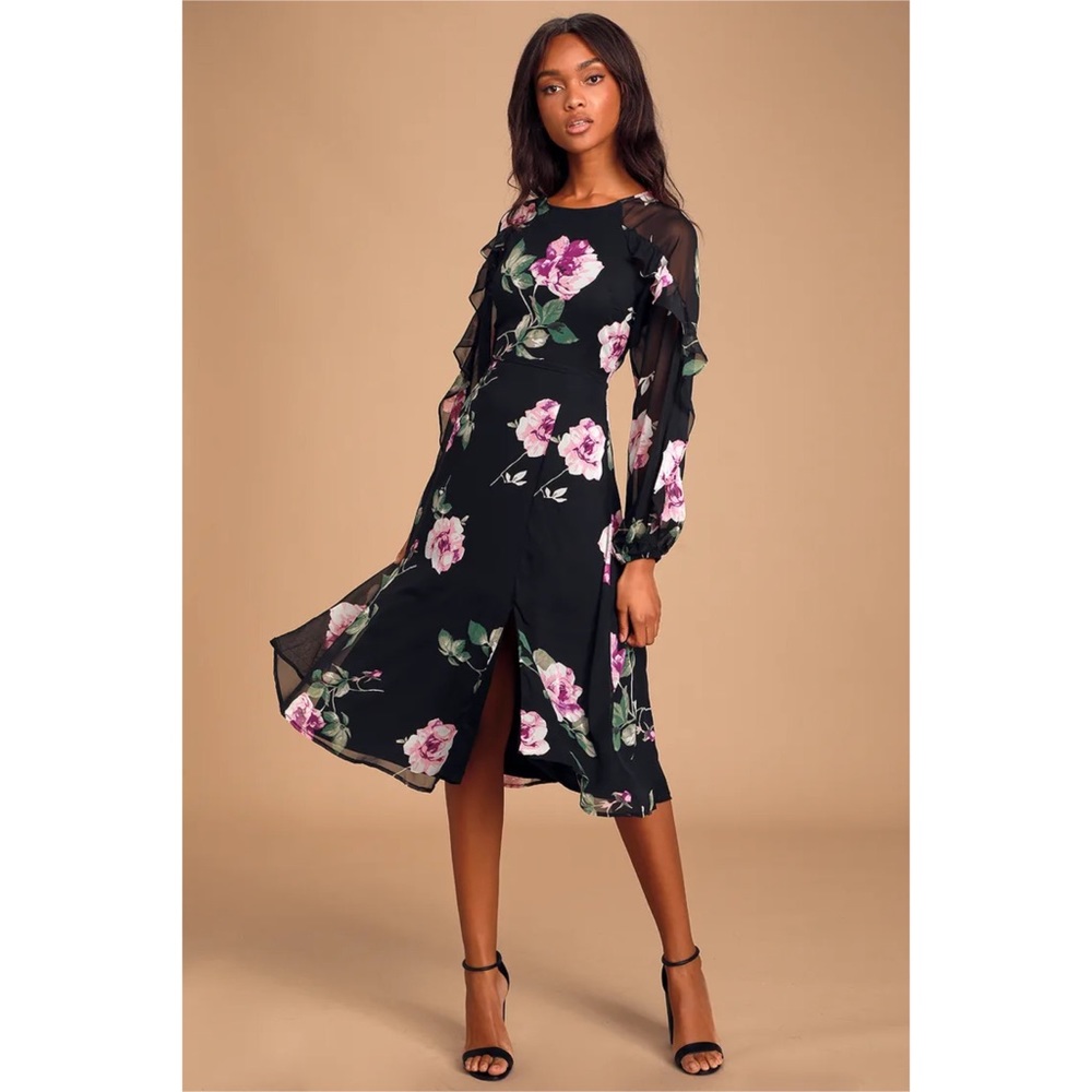 NWT LULUS ONCE AND FLOOR -ALL BLACK FLORAL PRINT LONG SLEEVE MIDI DRESS MEDIUM